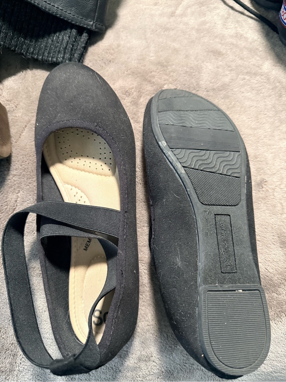 SO Black Mary Jane Flats with Elastic Strap